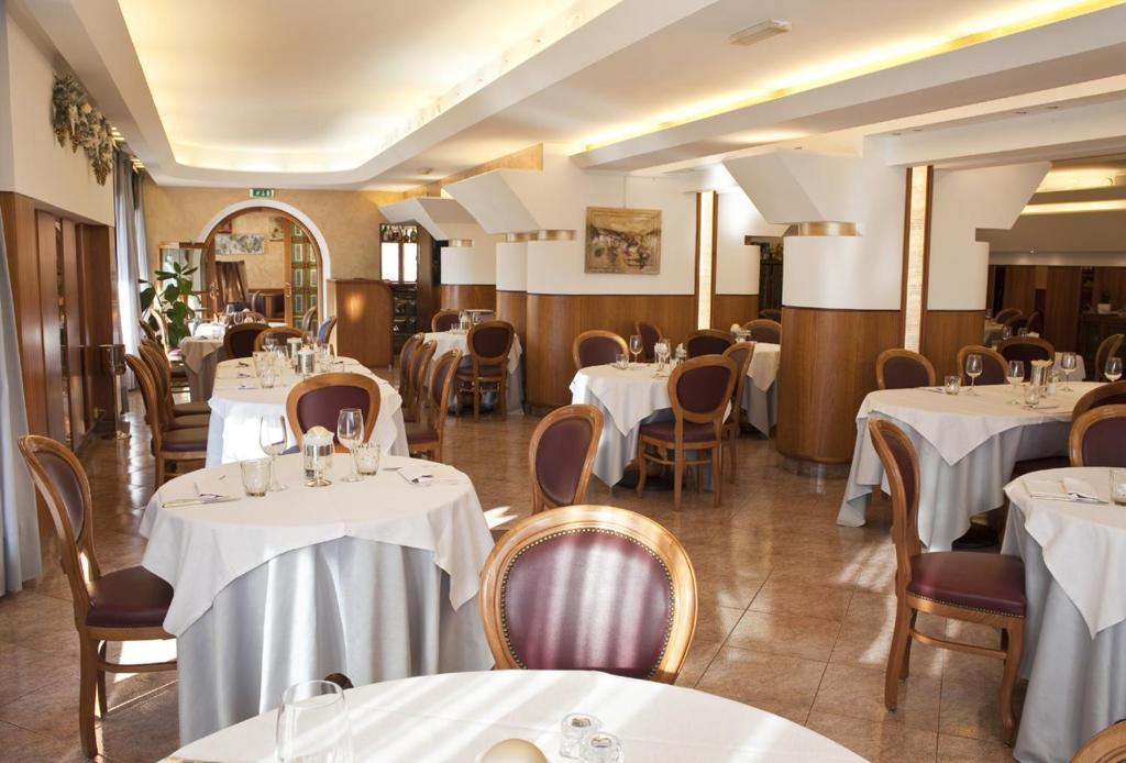 Albergo Ristorante Belvedere Codroipo Eksteriør bilde